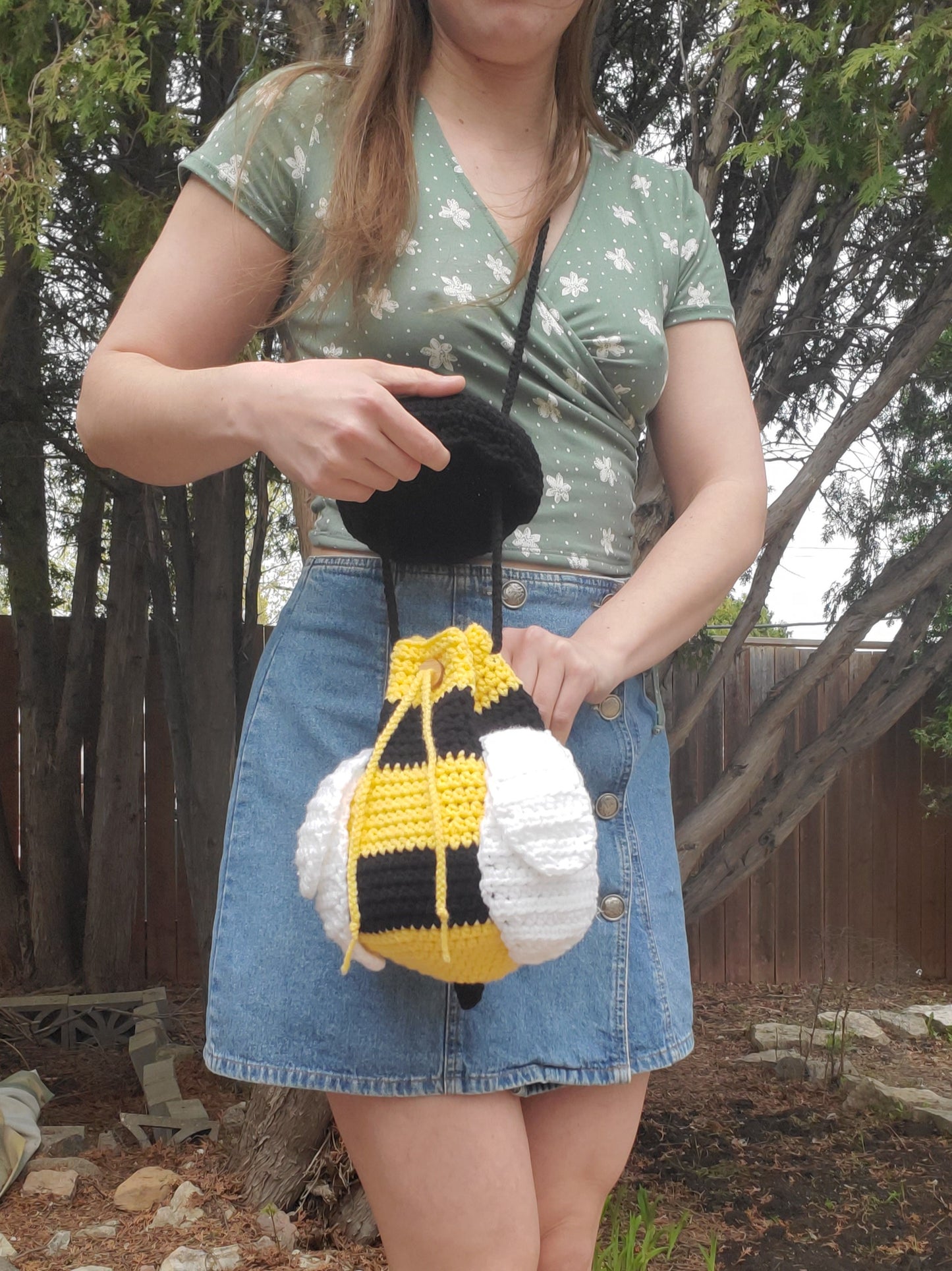 Bumblebee Crossbody Bag Pattern