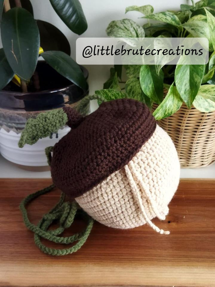 Acorn Crossbody Bag Pattern