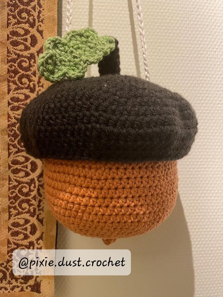 Acorn Crossbody Bag Pattern